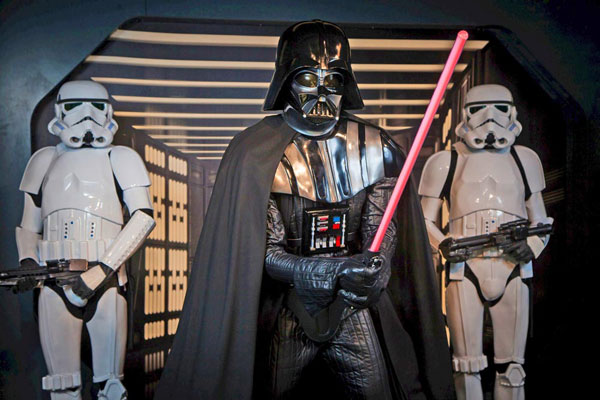 Darth Vader y troopers